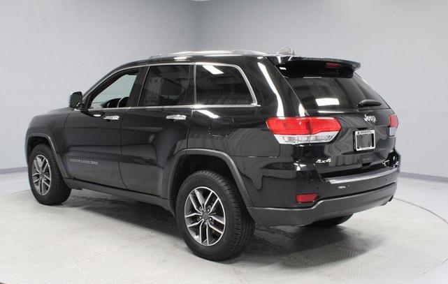 Photo of 2019 Diamond Black Jeep Grand Cherokee