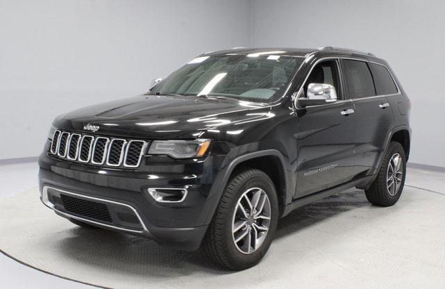 Photo of 2019 Diamond Black Jeep Grand Cherokee