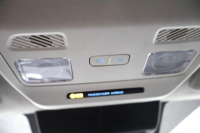 Photo of 2025 Oxford White Ford Transit-250