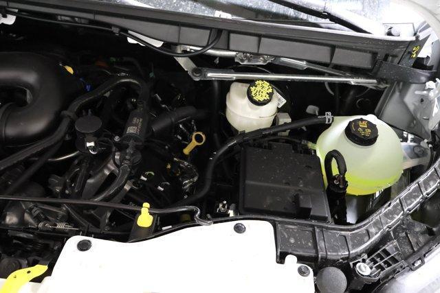 Photo of 2025 Oxford White Ford Transit-250