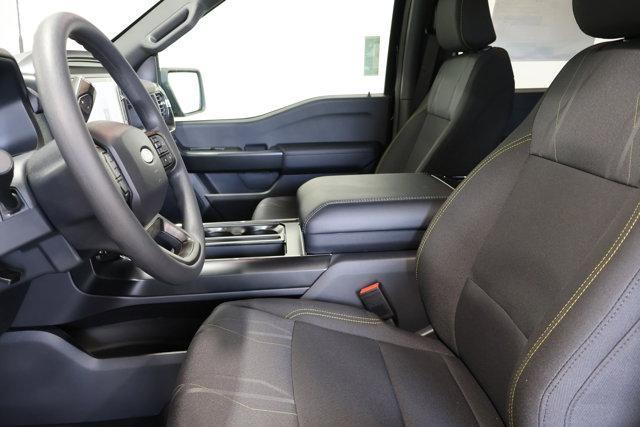 Photo of 2025 Agate Black Metallic Ford F-150