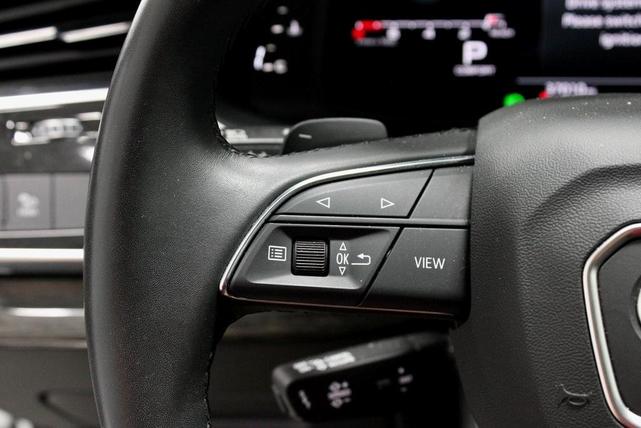 Photo of 2024 Glacier White Metallic Audi Q7