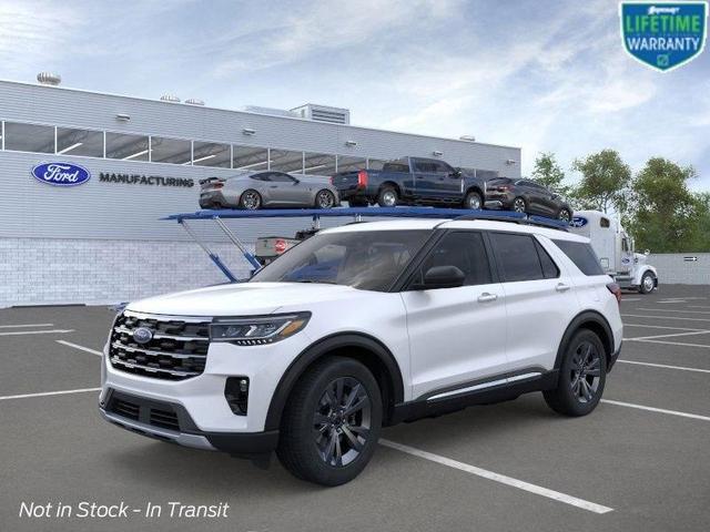 Photo of 2025 Star White Ford Explorer