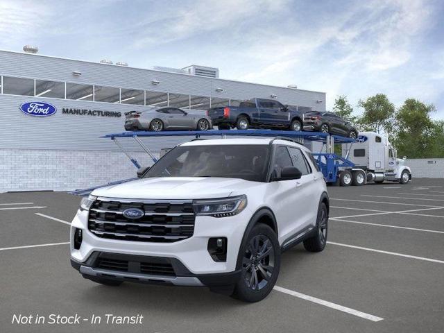 Photo of 2025 Star White Ford Explorer