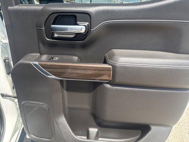 Photo of 2021 Summit White Chevrolet Silverado 1500