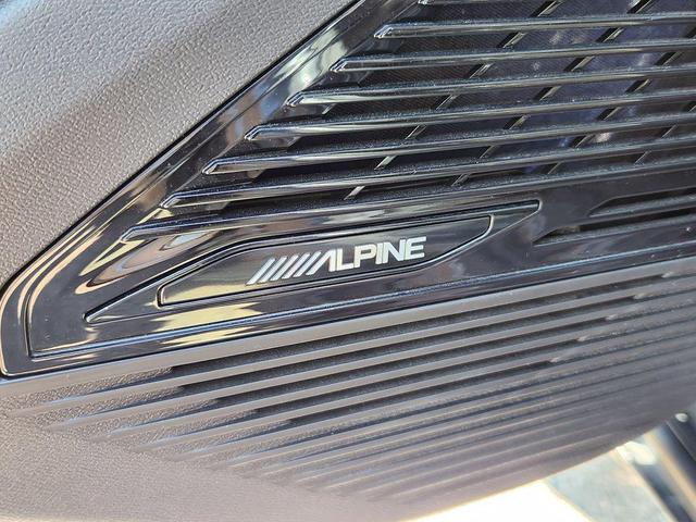 Photo of 2025 Baltic Gray Metallic Clearcoat Jeep Wagoneer S