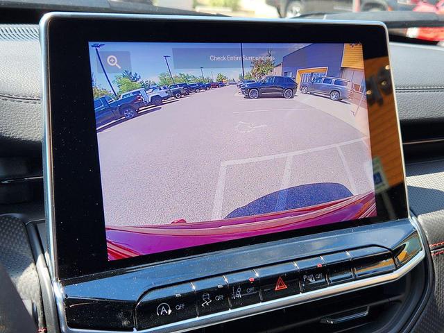Photo of 2025 Red Hot Pearlcoat Jeep Compass