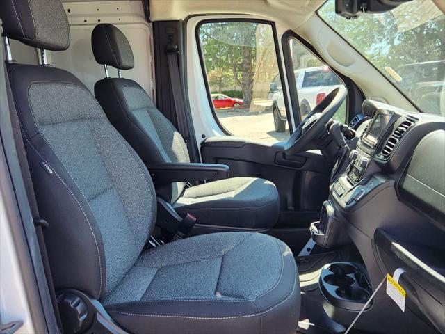 Photo of 2025 Bright White Clearcoat RAM ProMaster 1500