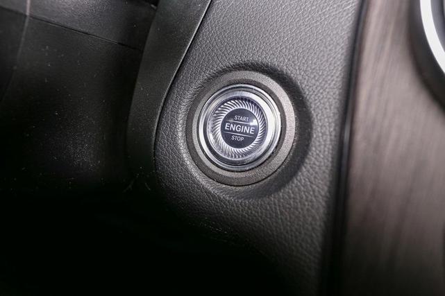 Photo of 2022 Gray Mercedes-Benz GLC 300
