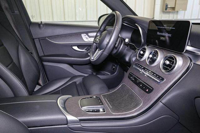 Photo of 2022 Gray Mercedes-Benz GLC 300