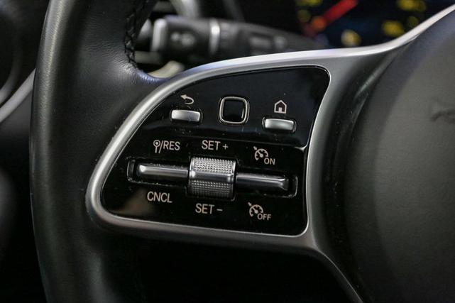 Photo of 2022 Gray Mercedes-Benz GLC 300