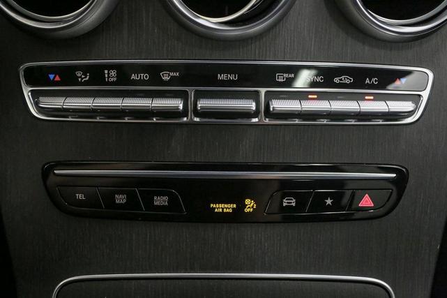 Photo of 2022 Gray Mercedes-Benz GLC 300