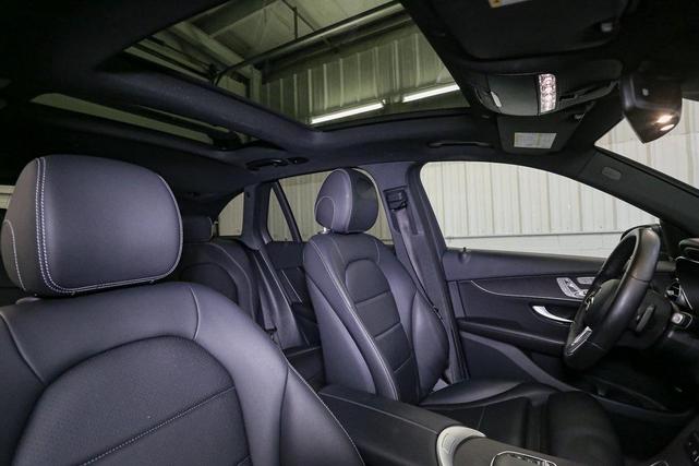 Photo of 2022 Gray Mercedes-Benz GLC 300