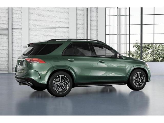 Photo of 2025 MANUFAKTUR Signature Ireland Mid Green Metallic Mercedes-Benz GLE 450e