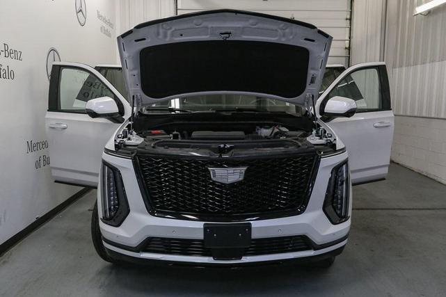 Photo of 2025 Crystal White Tricoat Cadillac Escalade