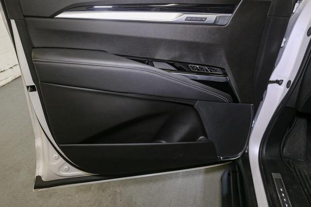 Photo of 2025 Crystal White Tricoat Cadillac Escalade