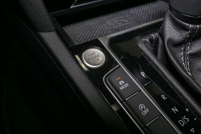 Photo of 2023 Opal White Pearl Volkswagen Arteon