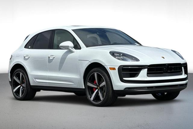 Photo of 2025 Carrara White Metallic Porsche Macan