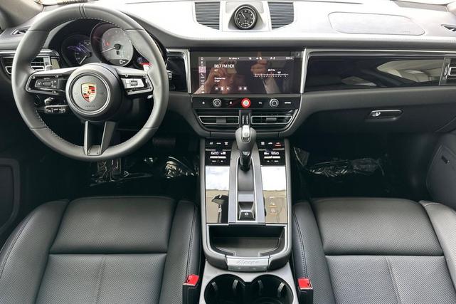 Photo of 2025 Carrara White Metallic Porsche Macan