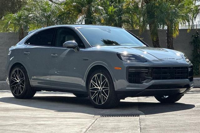 Photo of 2026 Arctic Grey Porsche Cayenne