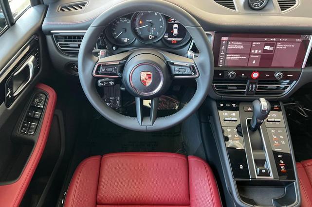 Photo of 2025 Jet Black Metallic Porsche Macan