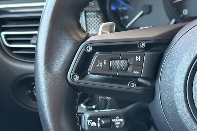 Photo of 2024 Gentian Blue Metallic Porsche Macan