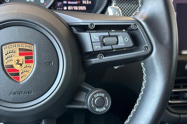 Photo of 2024 Gentian Blue Metallic Porsche Macan