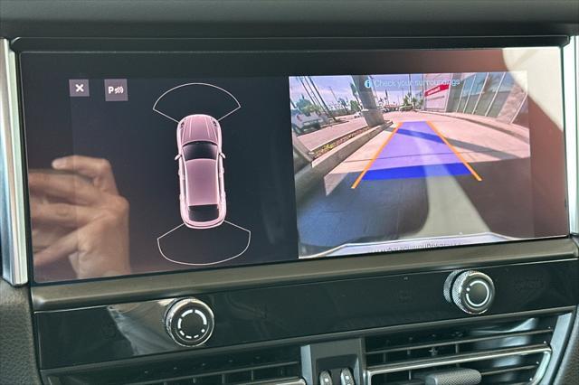 Photo of 2024 Gentian Blue Metallic Porsche Macan