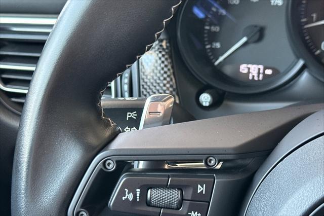 Photo of 2024 Gentian Blue Metallic Porsche Macan