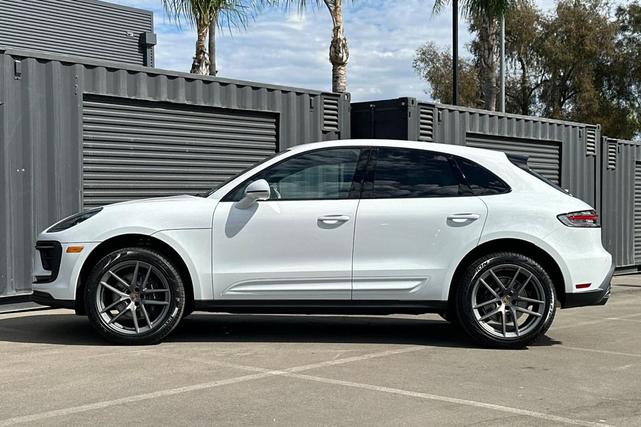 Photo of 2026 Carrara White Metallic Porsche Macan