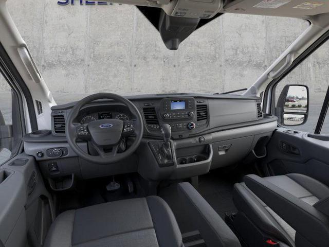Photo of 2025 Oxford White Ford Transit-250