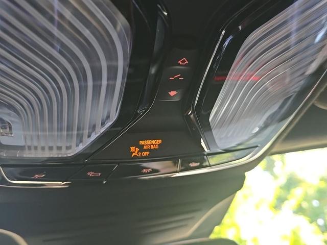 Photo of 2023 Black Sapphire Metallic BMW X7