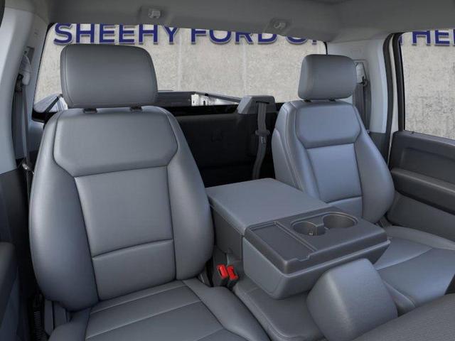 Photo of 2025 Oxford White Ford F-150