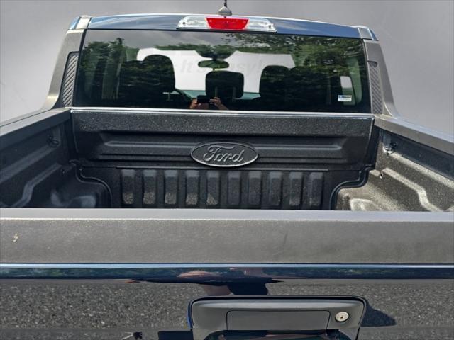 Photo of 2023 Blue Ford Maverick