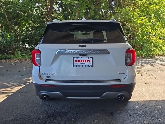 Photo of 2020 White Ford Explorer