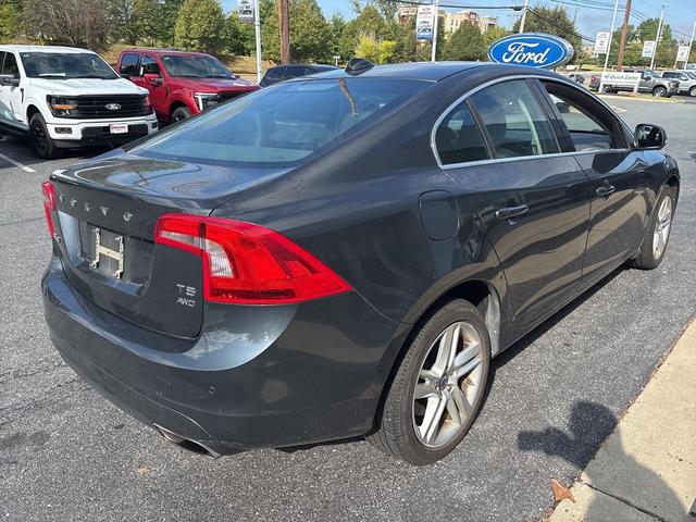 Photo of 2015 Savile Gray Metallic Volvo S60