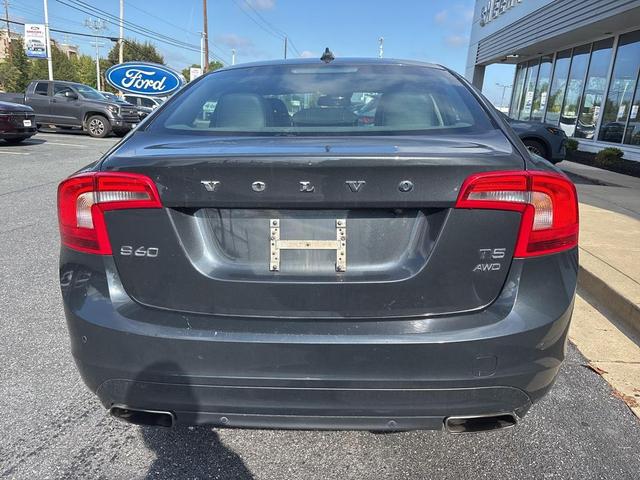 Photo of 2015 Savile Gray Metallic Volvo S60