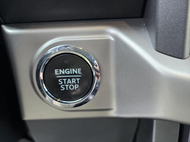 Photo of 2022 Iconic Silver Metallic Ford F-150