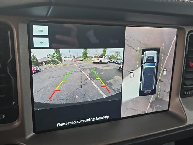 Photo of 2023 Oxford White Ford Bronco