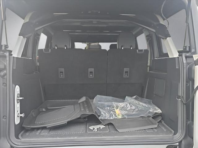 Photo of 2023 Oxford White Ford Bronco