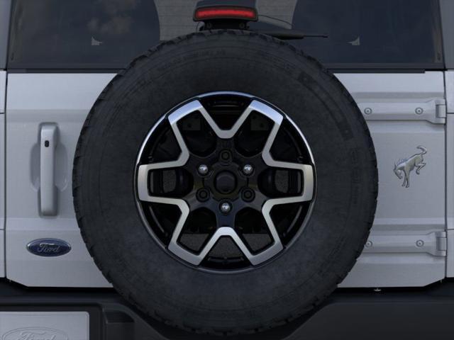 Photo of 2025 Oxford White Ford Bronco