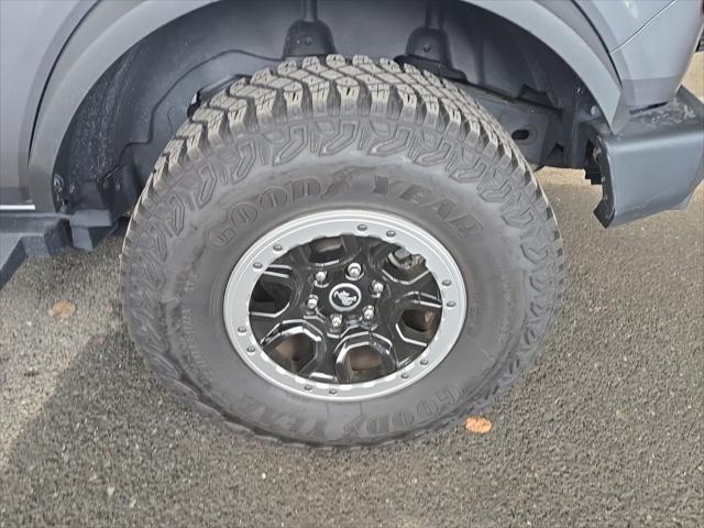 Photo of 2023 Carbonized Gray Metallic Ford Bronco