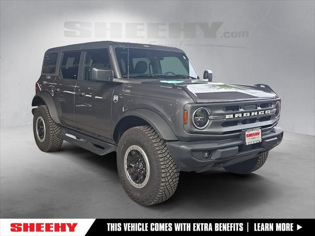 Photo of 2023 Carbonized Gray Metallic Ford Bronco