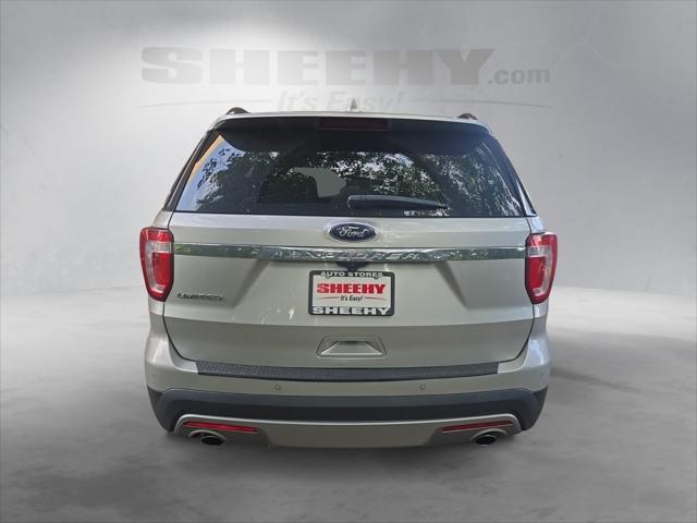 Photo of 2017 Ingot Silver Ford Explorer