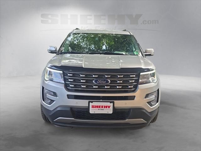 Photo of 2017 Ingot Silver Ford Explorer