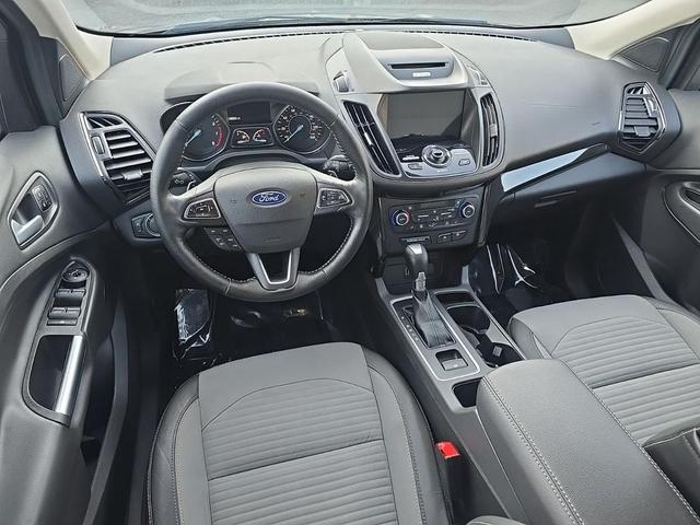 Photo of 2017 Magnetic Ford Escape