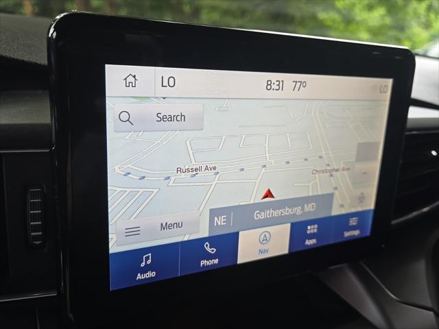 Photo of 2022 Black Metallic Ford Explorer
