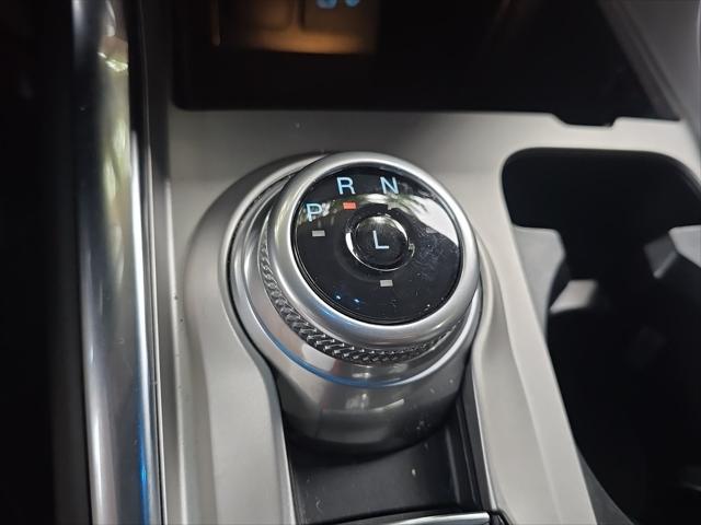 Photo of 2022 Black Metallic Ford Explorer