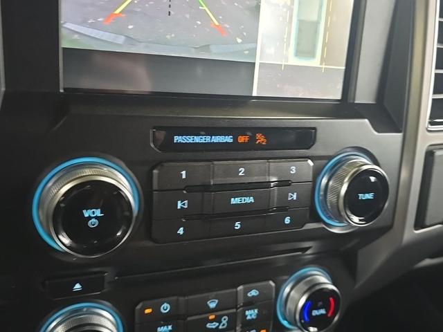 Photo of 2017 White Gold Ford F-150