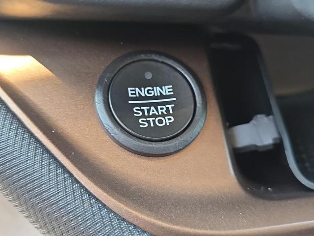 Photo of 2021 Silver Metallic Ford Bronco Sport
